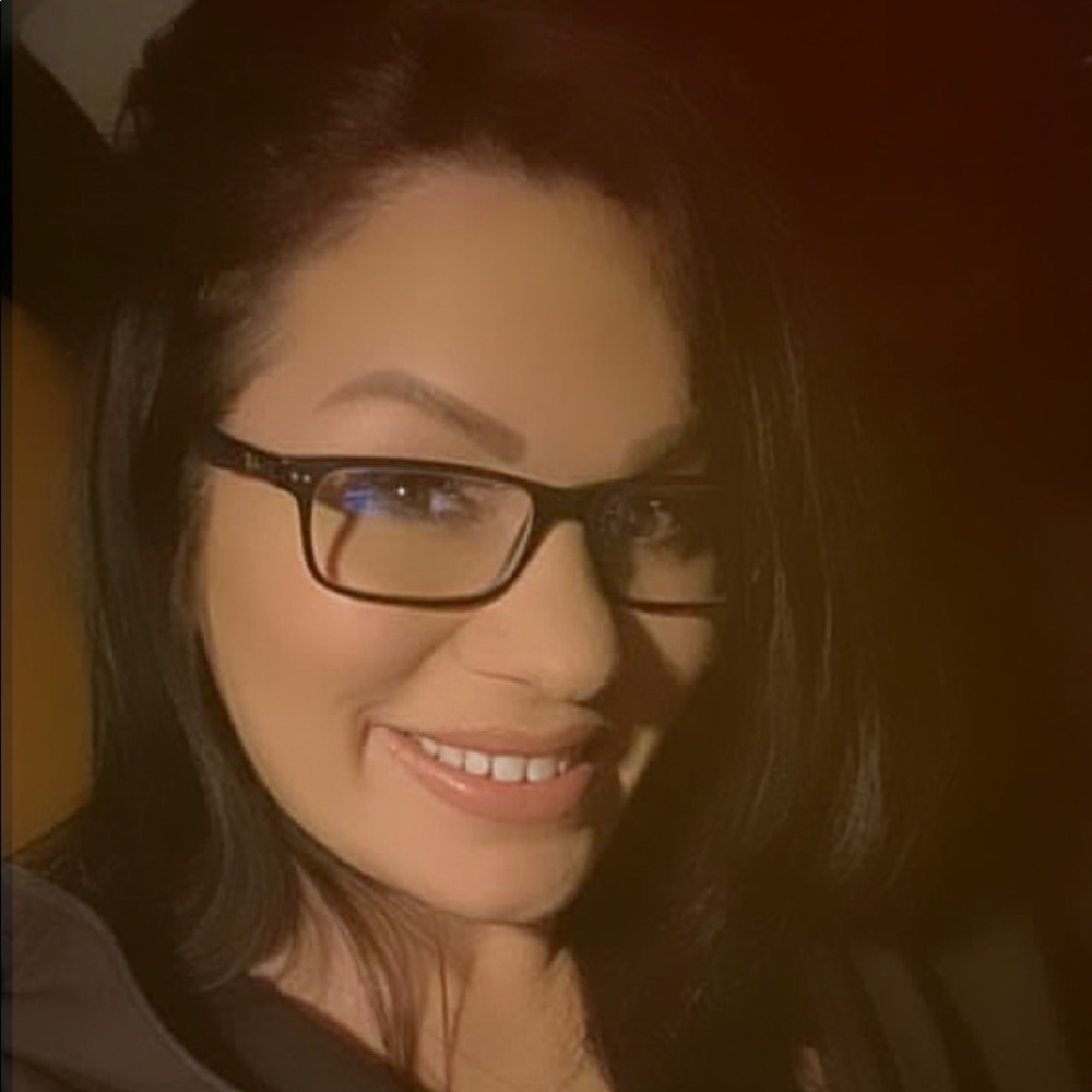 Meet your Posher, Jessica